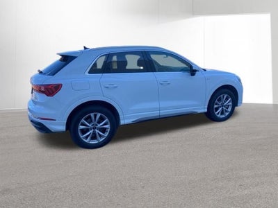 2025 Audi Q3 S line Premium