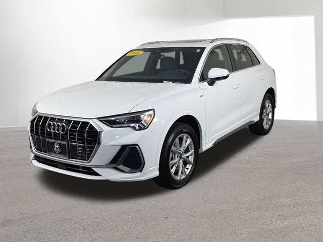 2025 Audi Q3 S line Premium