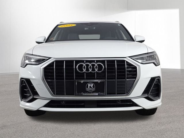 2025 Audi Q3 S line Premium