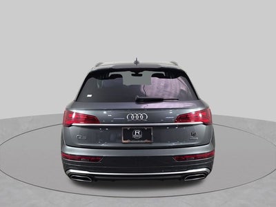 2023 Audi Q5 S line Premium