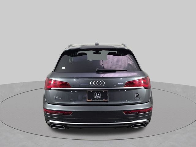 2023 Audi Q5 S line Premium