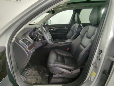 2019 Volvo XC90 Momentum