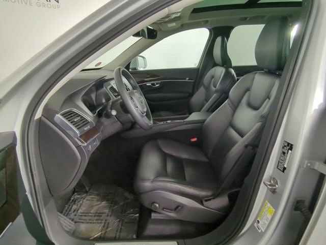 2019 Volvo XC90 Momentum