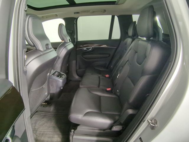 2019 Volvo XC90 Momentum