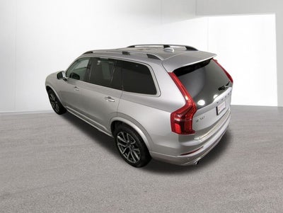 2019 Volvo XC90 Momentum